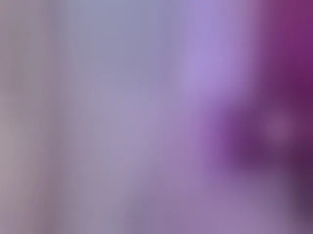 Live sex webcam photo for EmilyMerbu #293885493