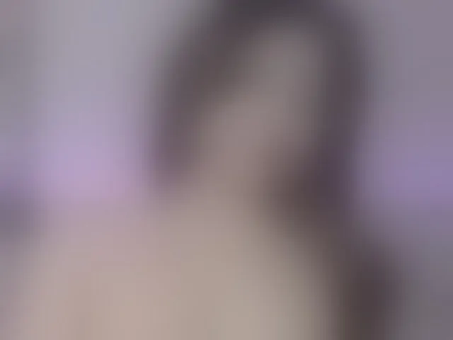 Live sex webcam photo for EmilyMerbu #293892806