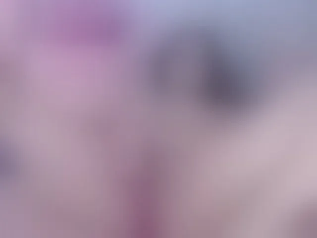 Live sex webcam photo for EmilyMerbu #293928454