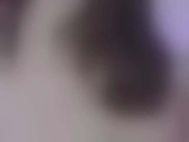Live sex webcam photo for EmilyMerbu #294042096