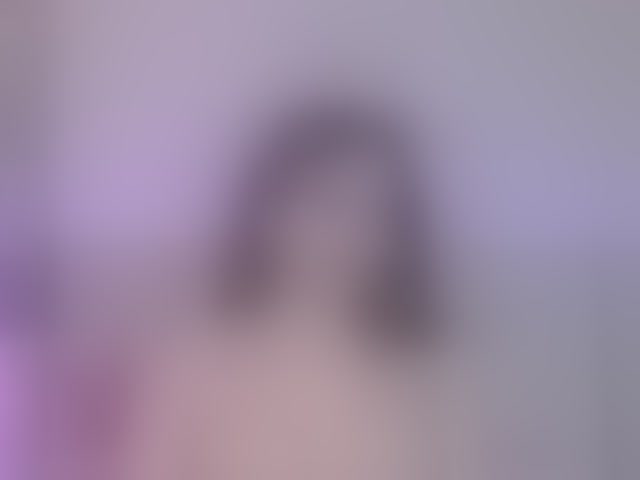 Live sex webcam photo for EmilyMerbu #294192665