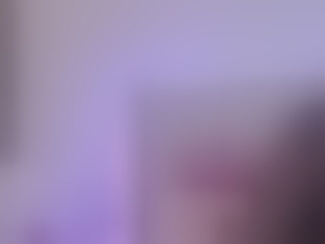 Live sex webcam photo for EmilyMerbu #294334983