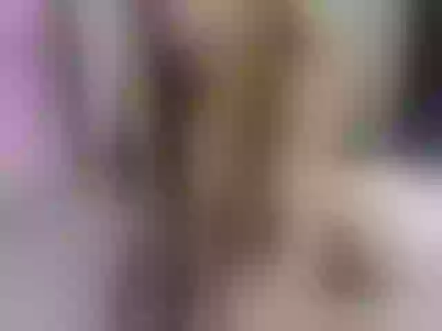 Live sex webcam photo for EmilyRank #290477309