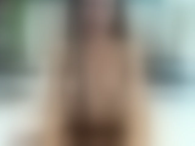 Live sex webcam photo for EmilyRank #294067258