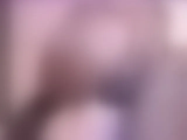 Live sex webcam photo for EmilyRosee1 #274319097