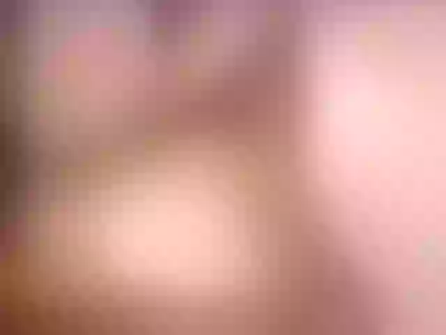 Live sex webcam photo for EmilyRosee1 #274432753