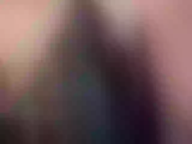 Live sex webcam photo for EmilySunder #272716191