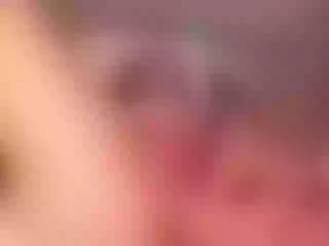 Live sex webcam photo for EmilySunder #273523142