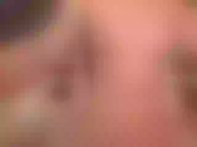 Live sex webcam photo for EmilySunder #273800837