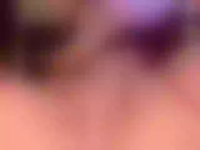 Live sex webcam photo for EmilySunder #274025709