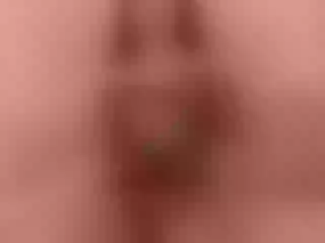 Live sex webcam photo for EmilySunder #274427169