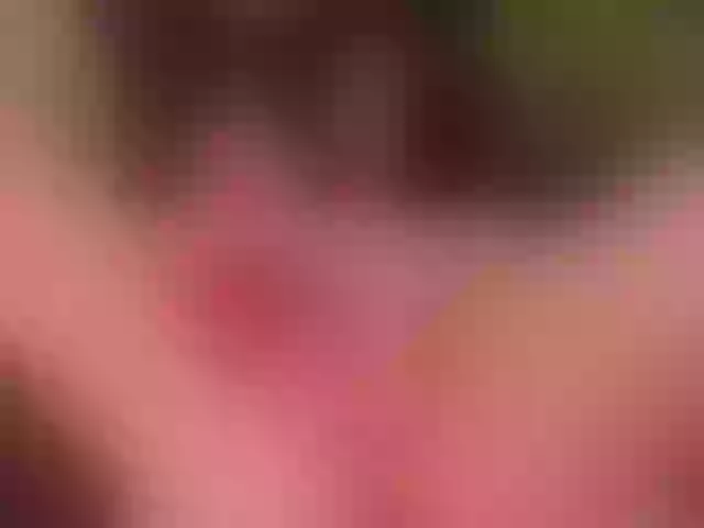 Live sex webcam photo for EmilySunder #274498678