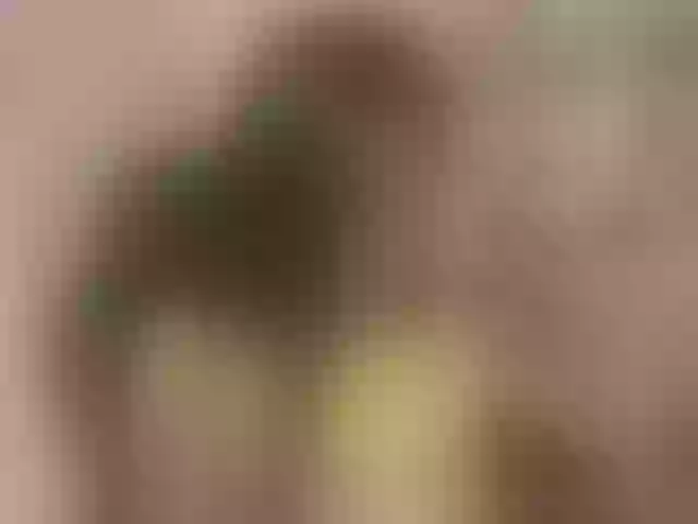 Live sex webcam photo for EmilySunder #276175871