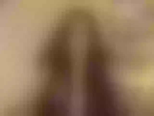 Live sex webcam photo for EmilySunder #276281485