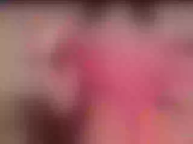 Live sex webcam photo for EmilySunder #276429147