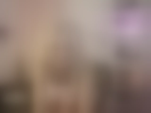 Live sex webcam photo for EmilySwan #294104099