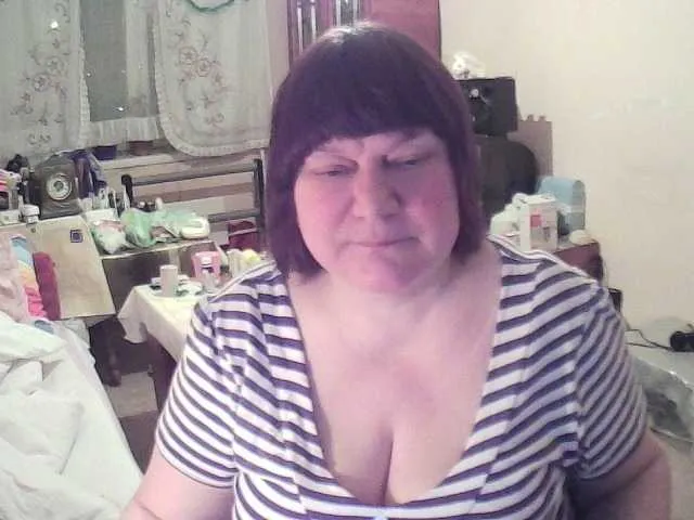 Live sex webcam photo for EmilySweetie #271968941