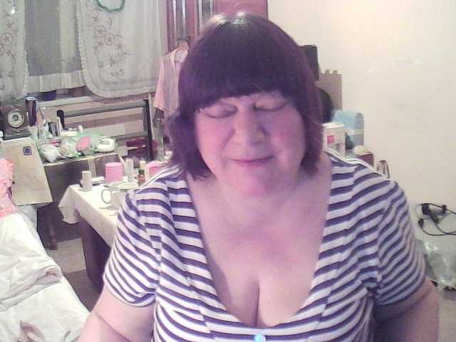 Live sex webcam photo for EmilySweetie #272125251