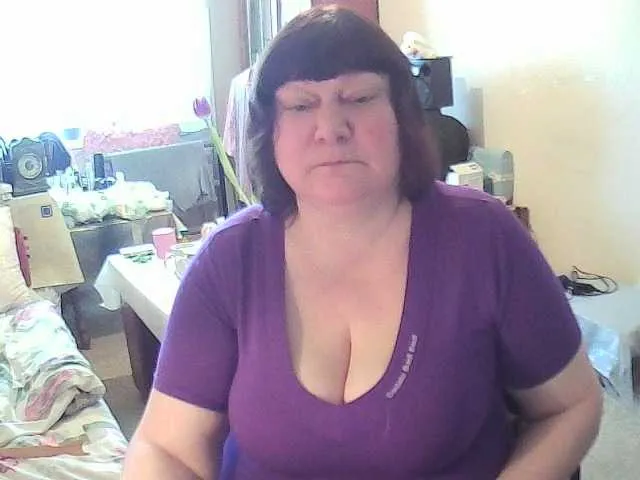 Live sex webcam photo for EmilySweetie #272357071