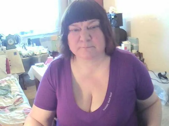 Live sex webcam photo for EmilySweetie #272398458