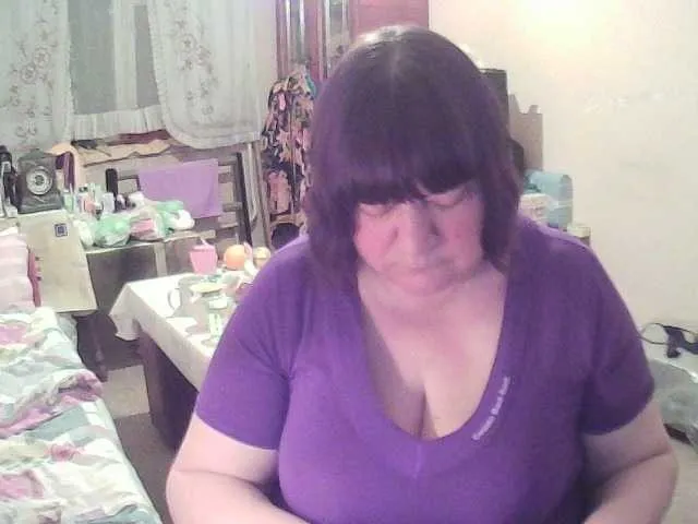 Live sex webcam photo for EmilySweetie #273076921