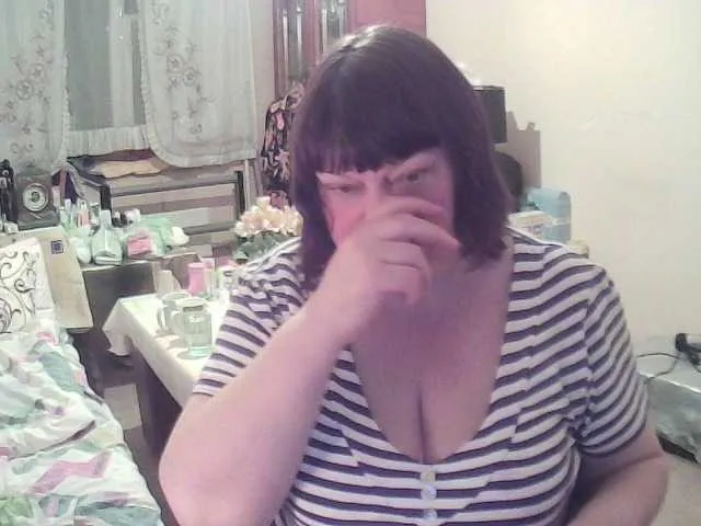 Live sex webcam photo for EmilySweetie #273234582