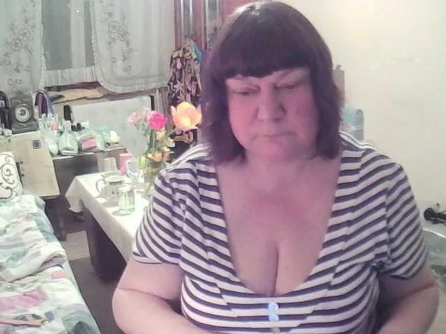 Live sex webcam photo for EmilySweetie #273263622