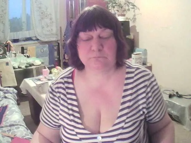 Live sex webcam photo for EmilySweetie #273627234