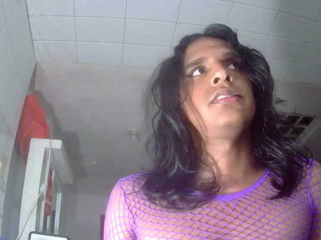 Live sex webcam photo for Emilyadamss #290850166