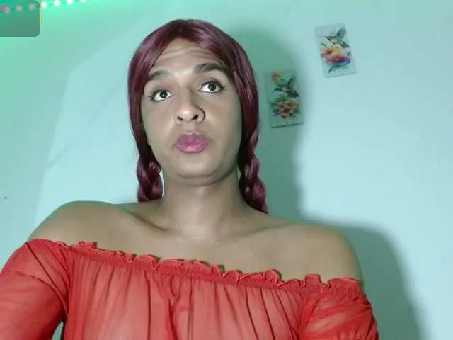 Live sex webcam photo for Emilyadamss #292238250