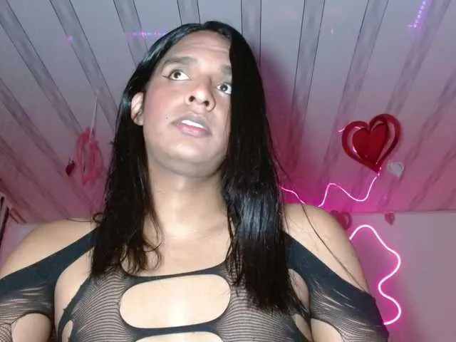 Live sex webcam photo for Emilyadamss #292853649