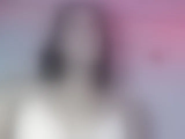 Live sex webcam photo for Emilyadamss #293389239