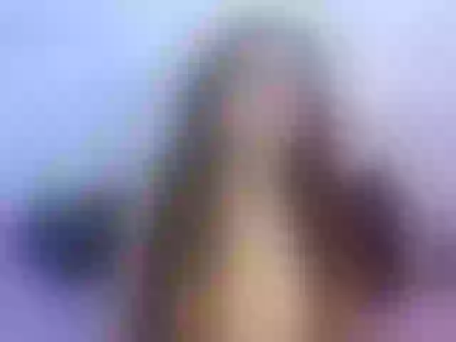 Live sex webcam photo for Emilyheav #276996323