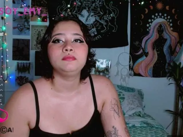 Live sex webcam photo for Emilyhots #273037874