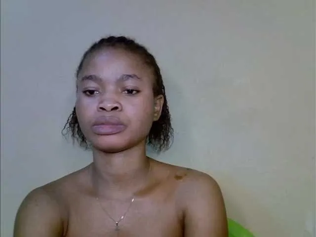 Live sex webcam photo for Emilylove1 #291551167