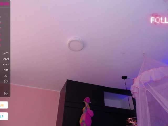 Live sex webcam photo for Emilysweet-rd #275561472