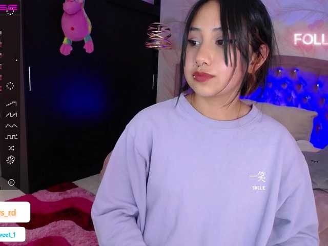 Live sex webcam photo for Emilysweet-rd #275876218