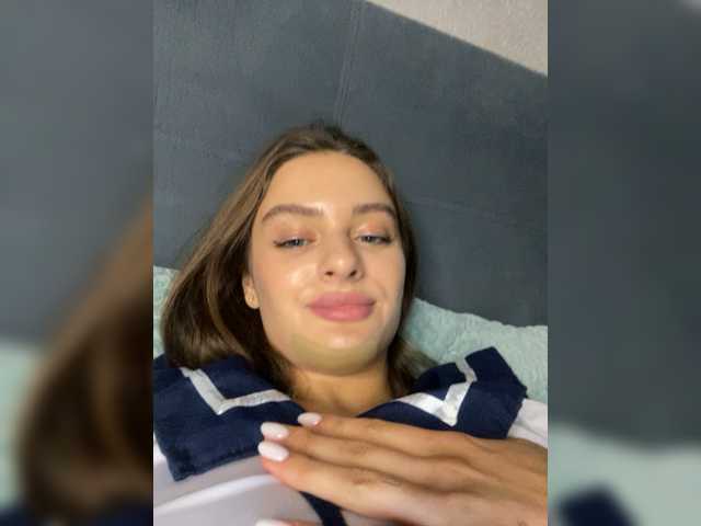 Live sex webcam photo for EmmSee #276052809