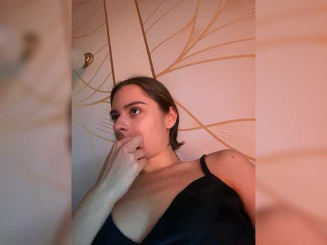 Live sex webcam photo for EmmSee #276489588