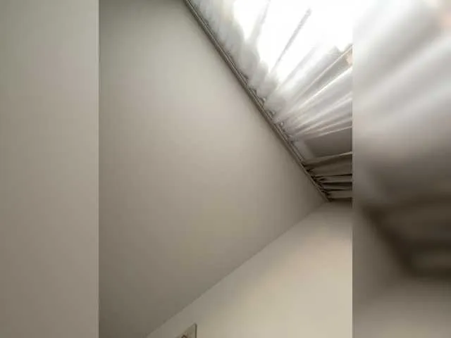 Live sex webcam photo for EmmSee #277981243