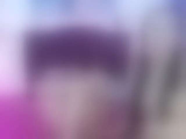 Live sex webcam photo for Emma-Allison #275647618