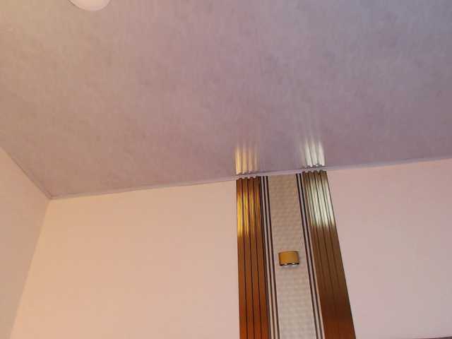 Live sex webcam photo for Emma-Blonde #290943782