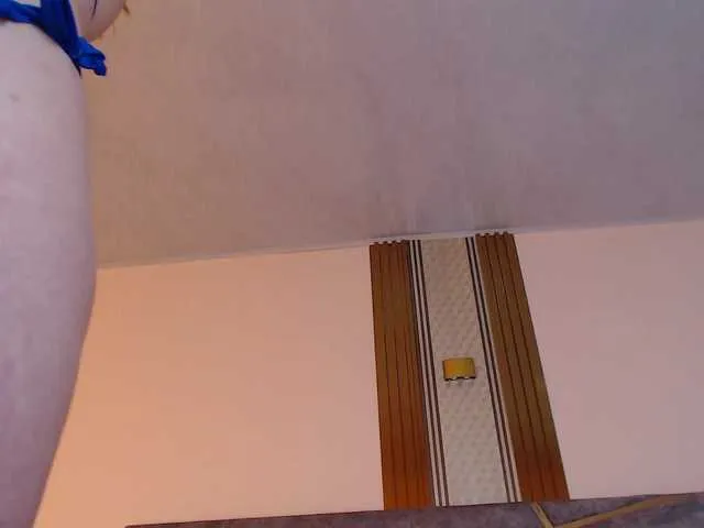 Live sex webcam photo for Emma-Blonde #291111966