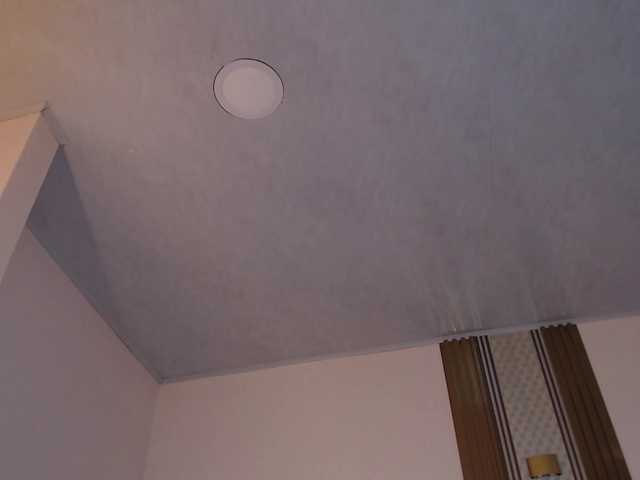 Live sex webcam photo for Emma-Blonde #291137797