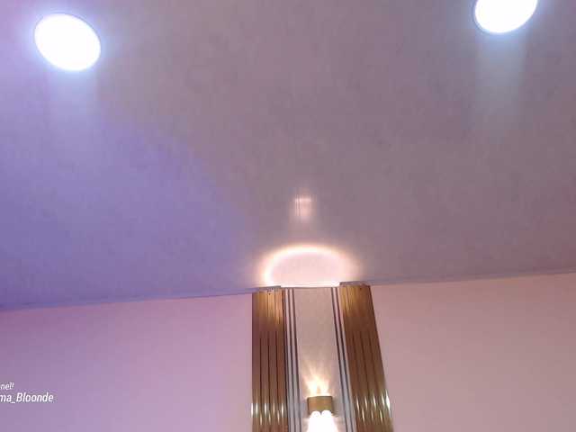 Live sex webcam photo for Emma-Blonde #291219348