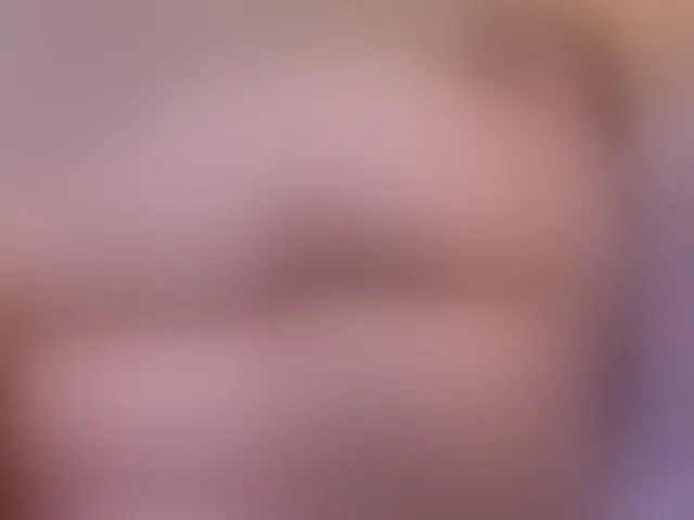 Live sex webcam photo for Emma-Blonde #293899793
