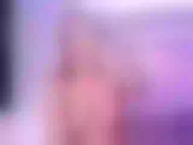 Live sex webcam photo for Emma-Cooper #275735502