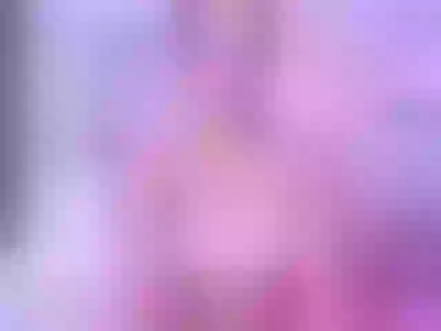 Live sex webcam photo for Emma-Cooper #275893424