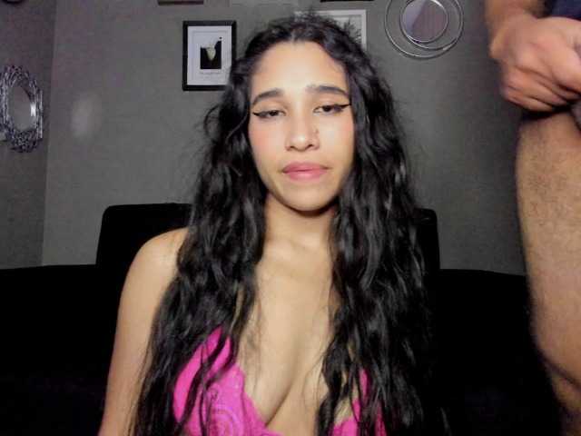 Live sex webcam photo for Emma-Cute #276105962