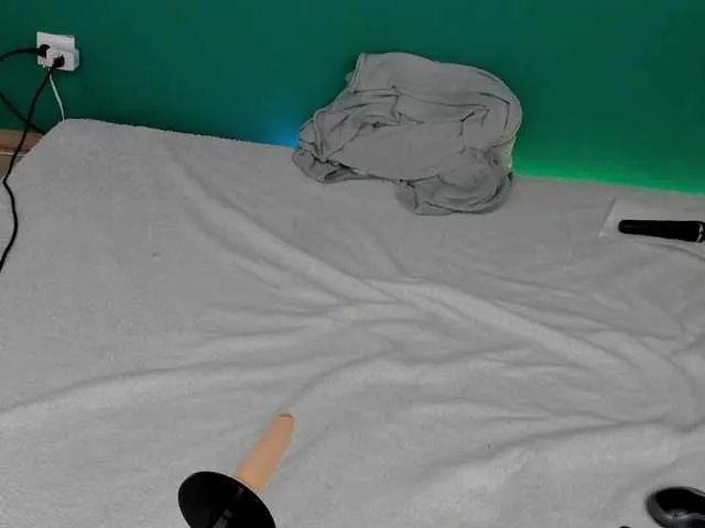 Live sex webcam photo for Emma-Donovani #291789225